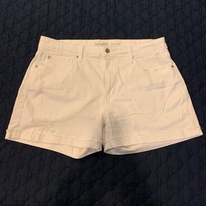 Cute High Rise White Shorts